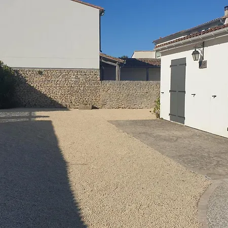 Dom wakacyjny Ma Re'son Salee Loix